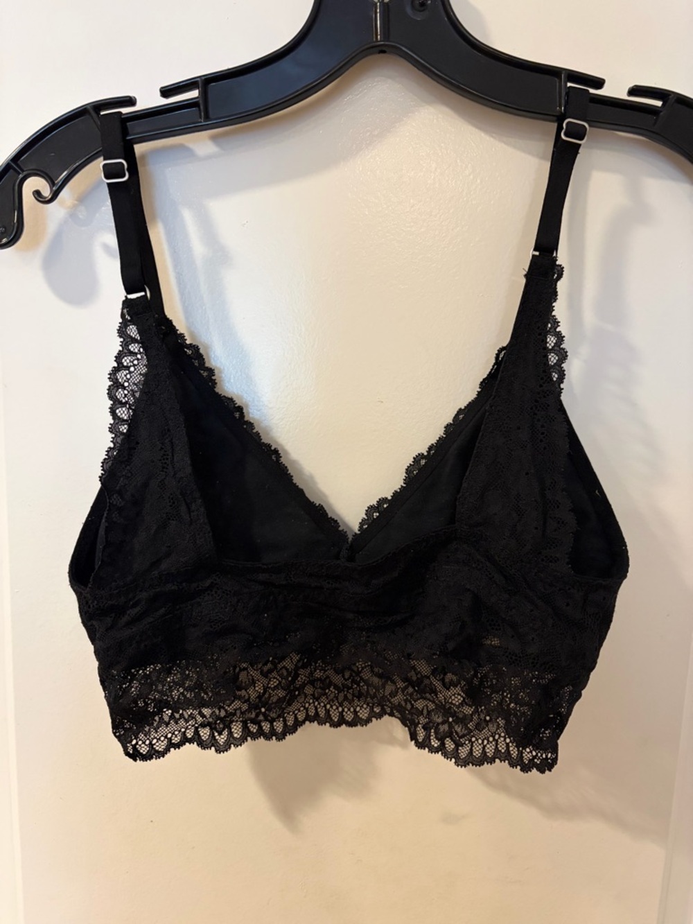 Hollister Lace Triangle Bralette in Black Size S